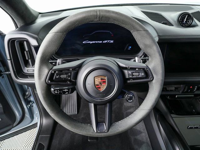 Certified 2025 Porsche Cayenne GTS image 9