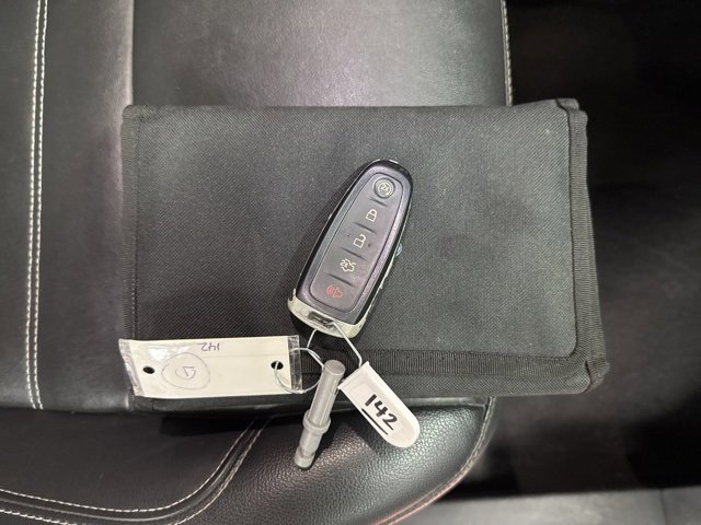 Used 2019 Ford Escape Titanium image 45