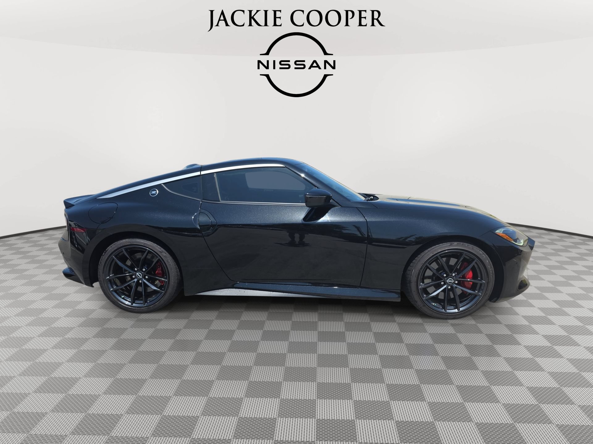 Used 2025 Nissan Z Performance w/ Floor Mat Package RWD image 4
