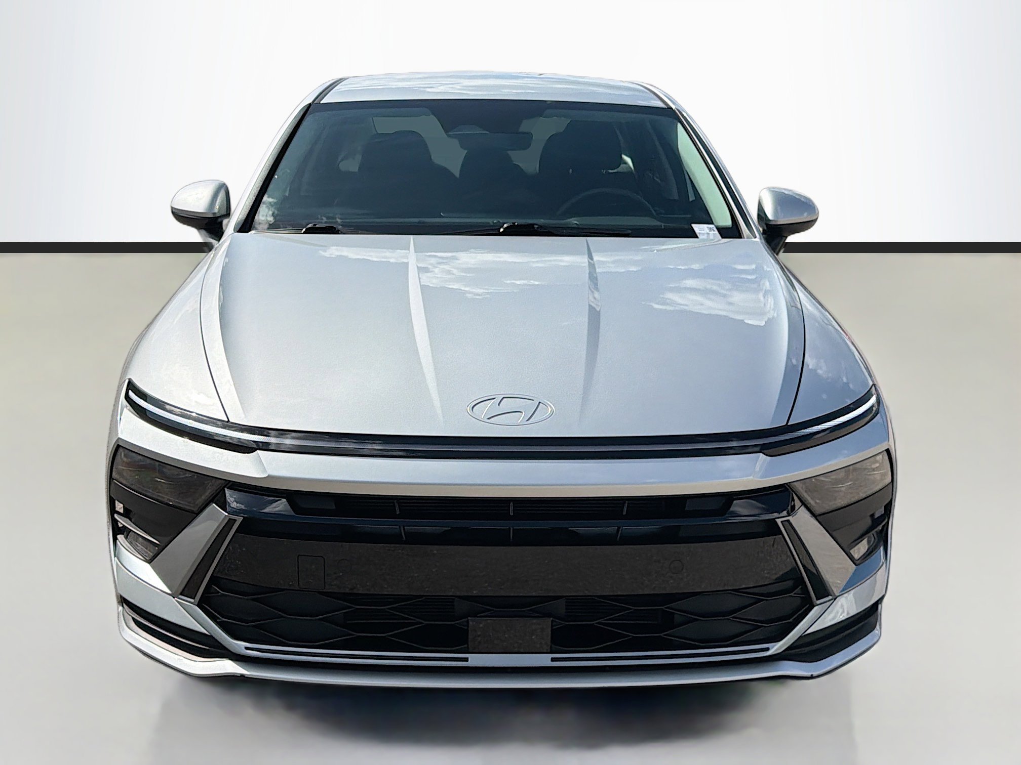 Used 2025 Hyundai Sonata SE image 8