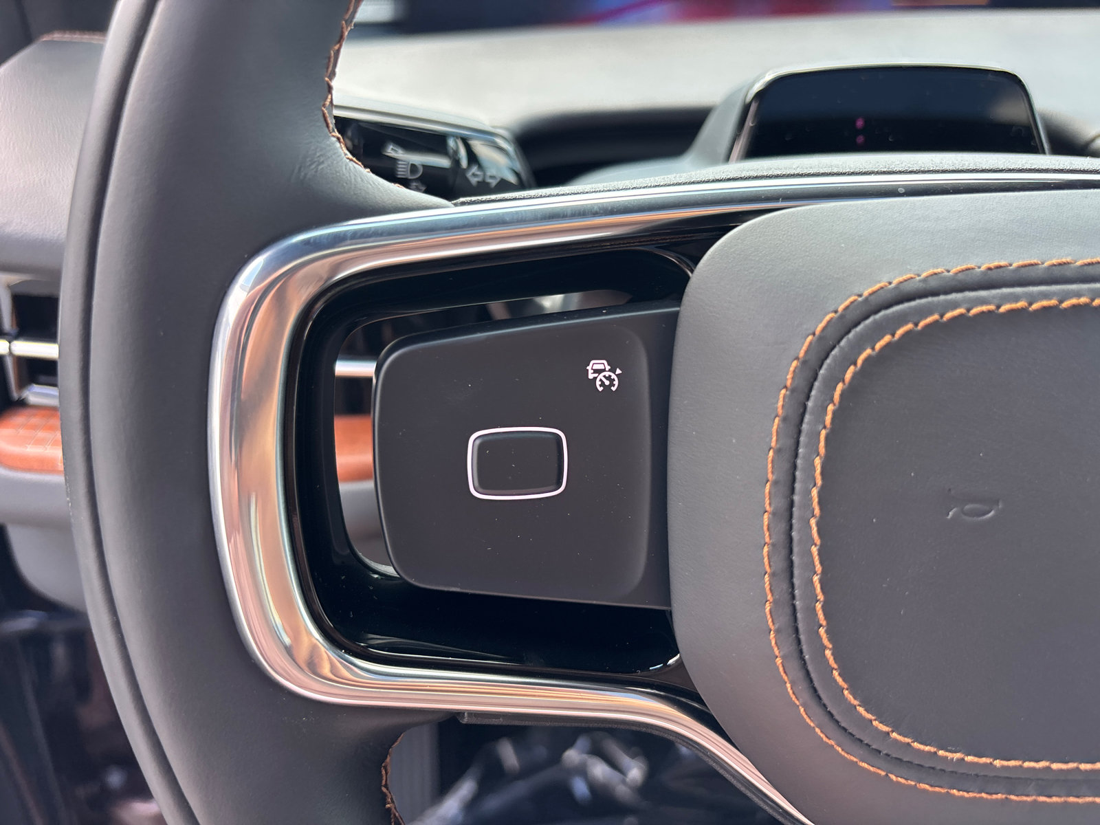 New 2027 Lincoln Navigator Black Label AWD/4WD image 16