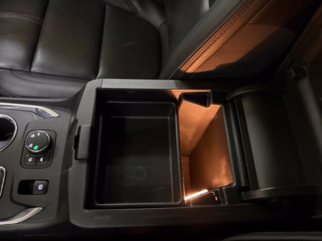 Used 2023 Chevrolet Traverse RS AWD/4WD image 87
