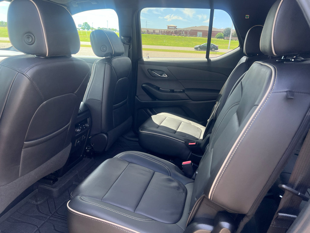 Used 2023 Chevrolet Traverse Premier w/ LPO, 'HIT The Road' Package FWD image 19