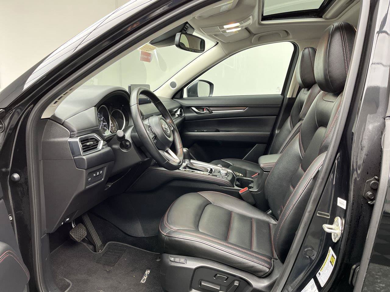 Certified 2025 MAZDA CX-5 Carbon Edition AWD/4WD image 11