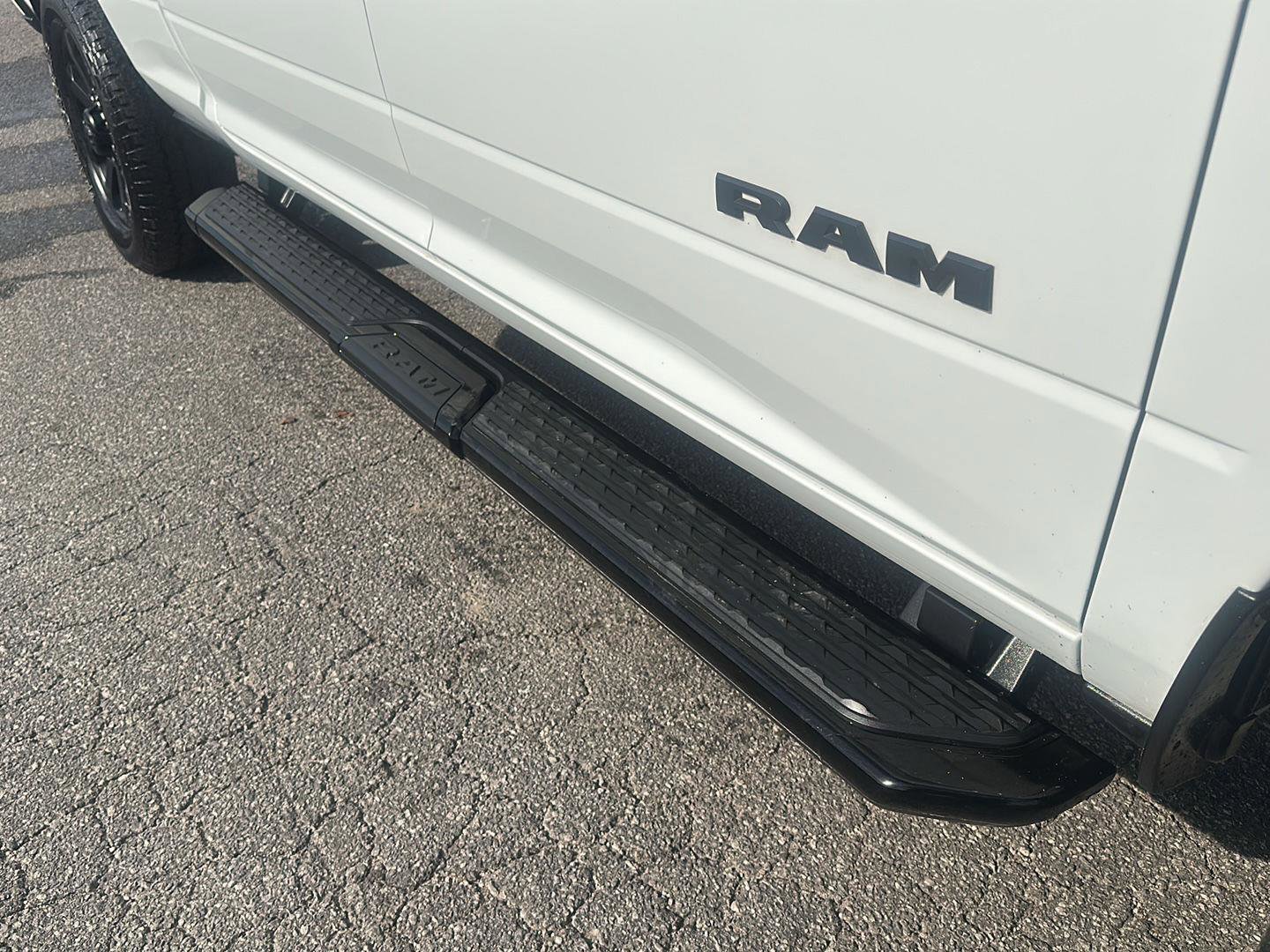 Used 2024 RAM 2500 Big Horn w/ Night Edition image 4