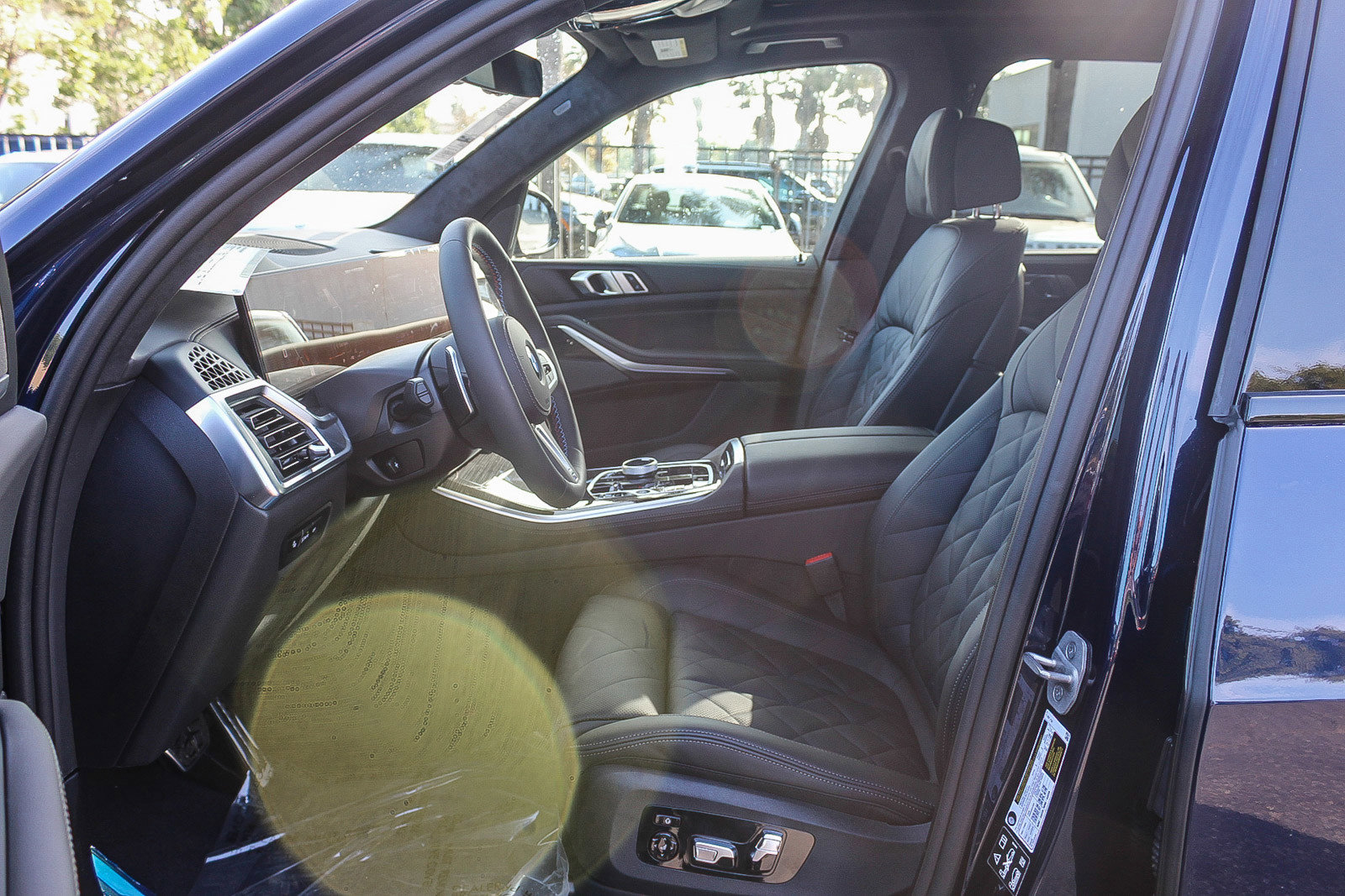 New 2026 BMW X5 M60i image 17