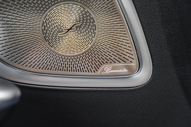 New 2025 Mercedes-Benz C 300 4MATIC Sedan image 40