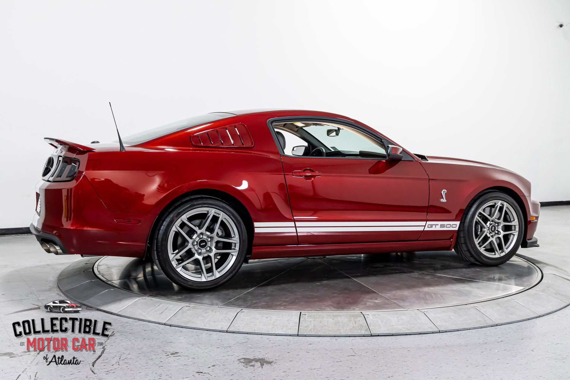 Used 2014 Ford Mustang Shelby GT500 RWD image 24