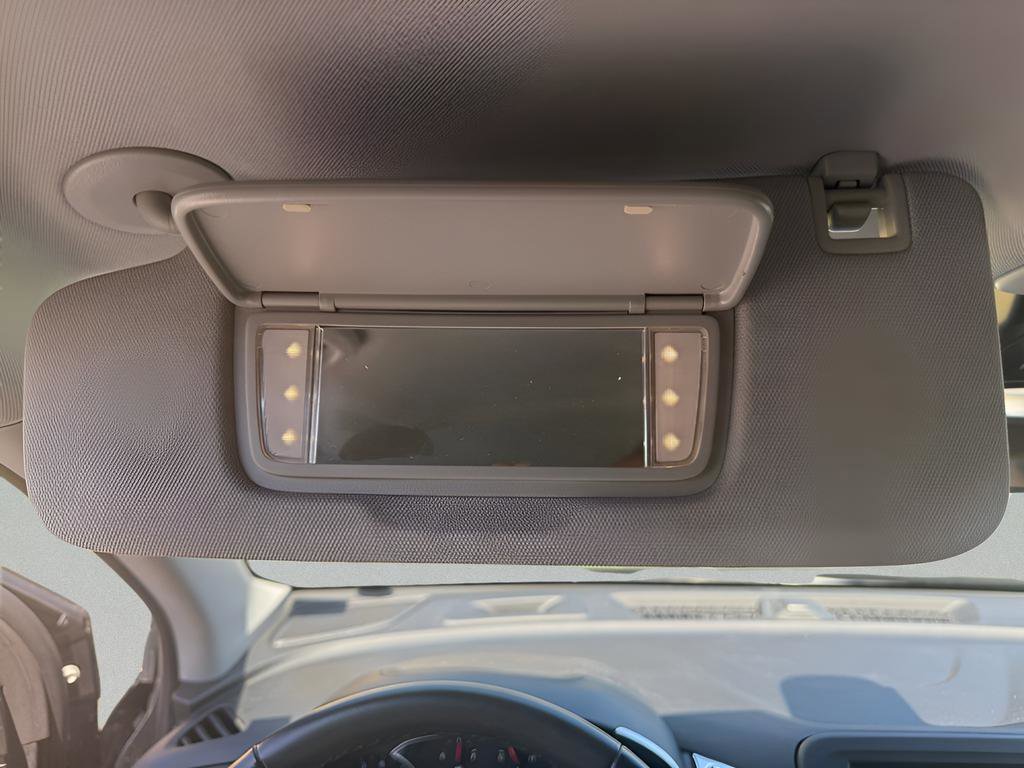 Used 2024 Chevrolet Equinox LT image 31