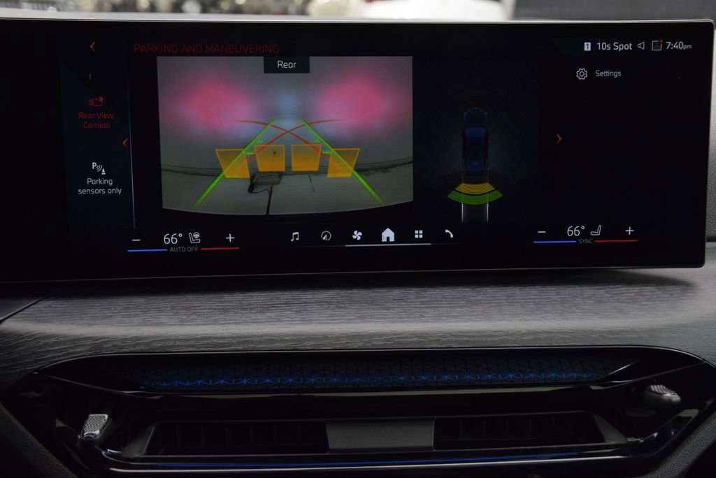 Used 2025 BMW i4 eDrive40 RWD image 33