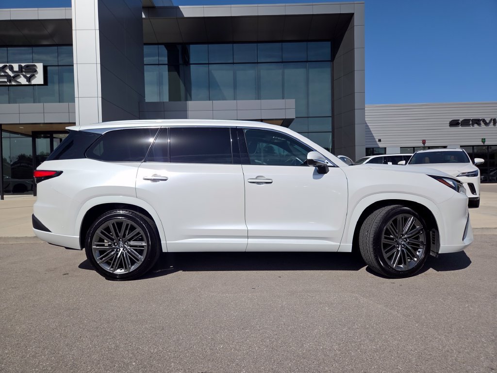 Used 2026 Lexus TX 350 AWD w/ Technology Package image 27
