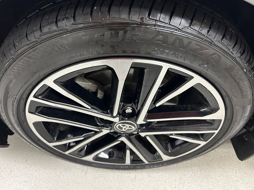 Certified 2025 Toyota Camry XLE FWD image 9