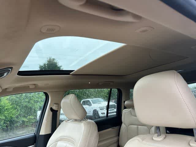 Used 2021 Jeep Grand Cherokee L Limited AWD/4WD image 8
