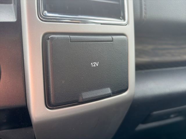 Used 2020 Ford F150 Lariat image 24