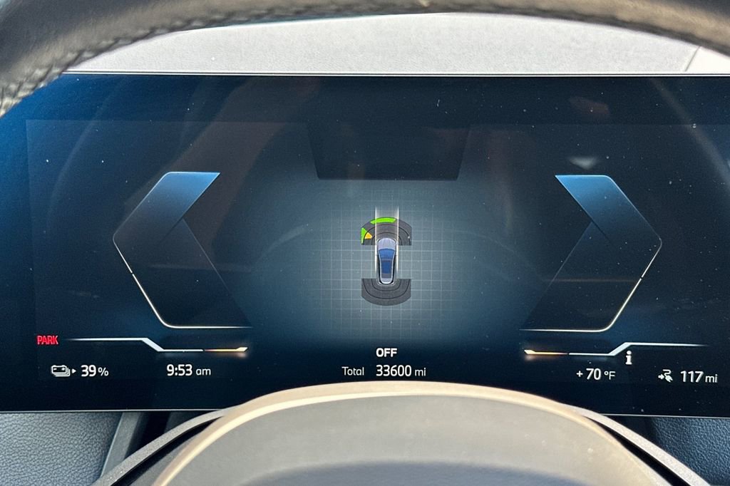 Used 2023 BMW iX xDrive50 w/ Premium Package image 30