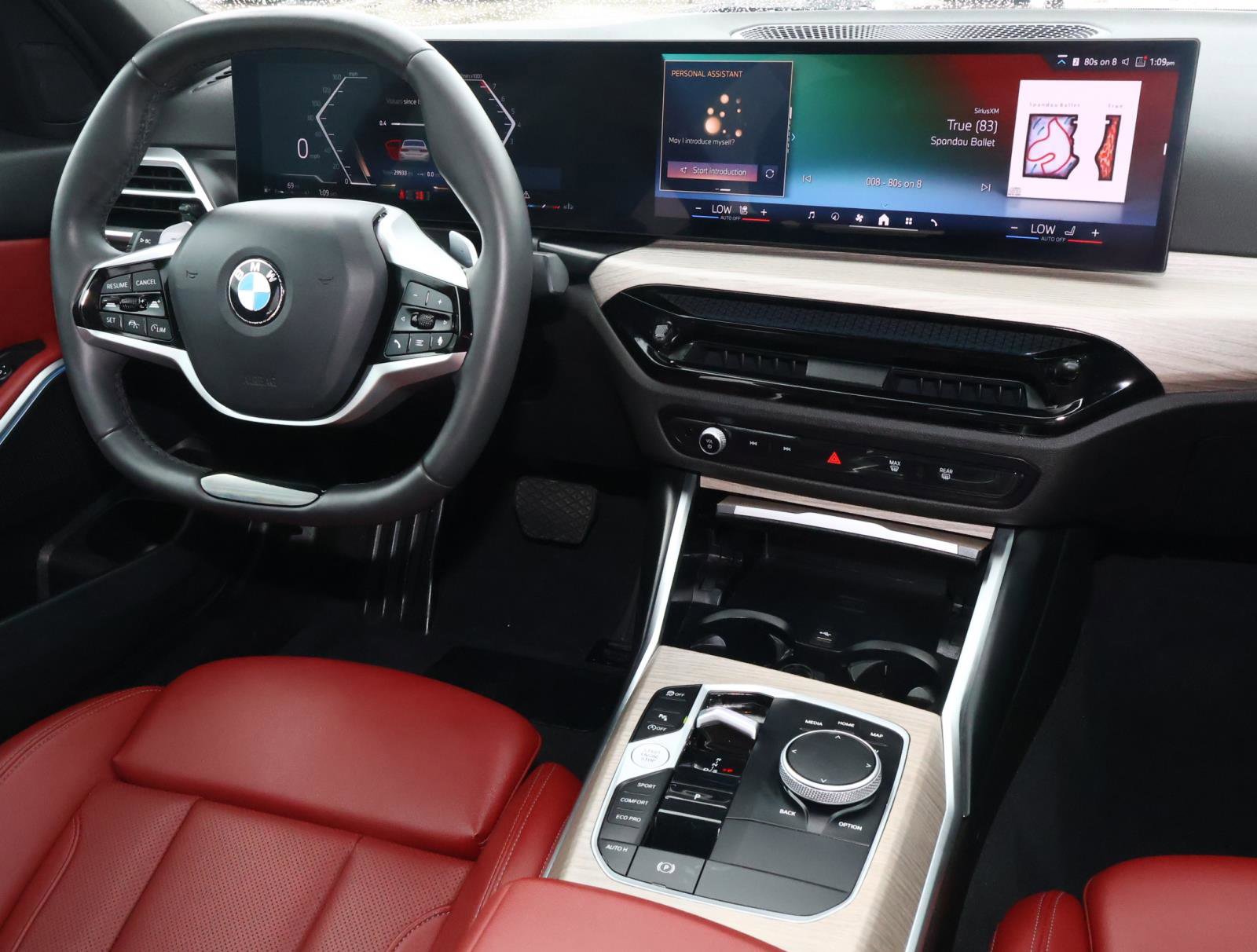 Used 2025 BMW 330i xDrive Sedan AWD/4WD image 10