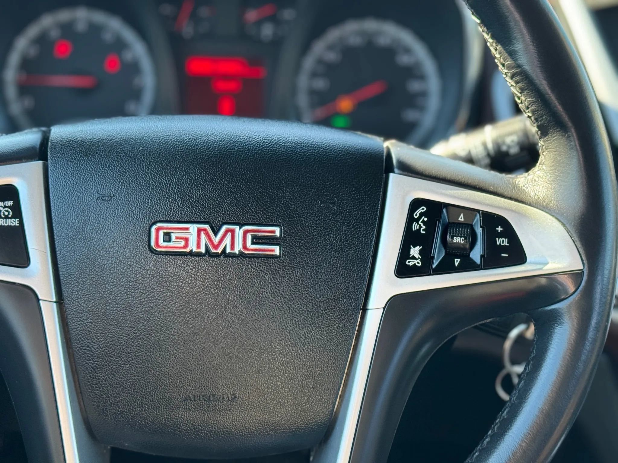 Used 2015 GMC Terrain SLT image 17