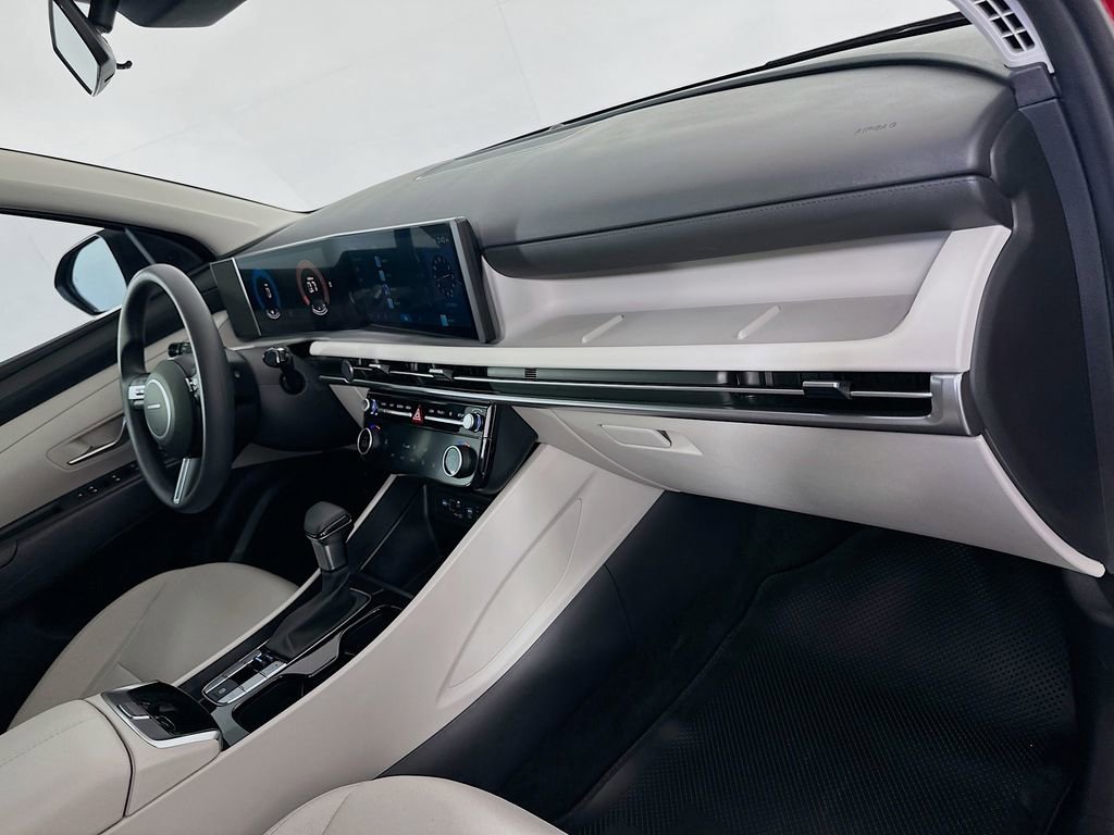 Certified 2025 Hyundai Tucson SEL image 28