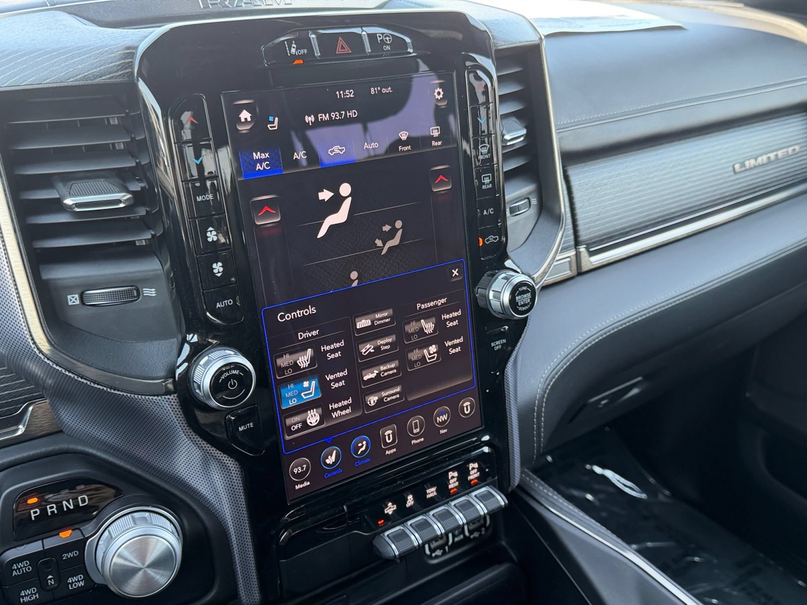 Used 2019 RAM 1500 Limited AWD/4WD image 32