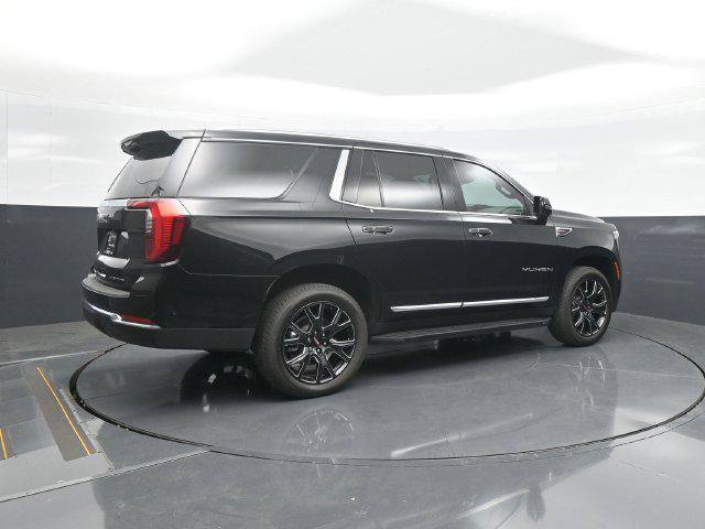 Used 2025 GMC Yukon Elevation w/ LPO, Floor Liner Package RWD image 7