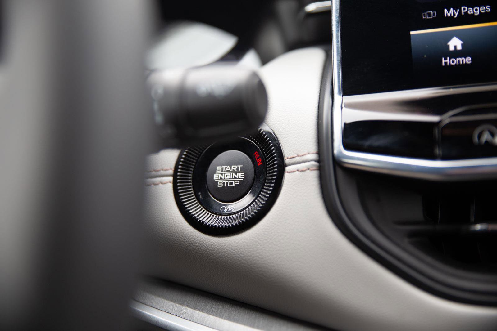 Used 2025 Jeep Compass Limited image 13