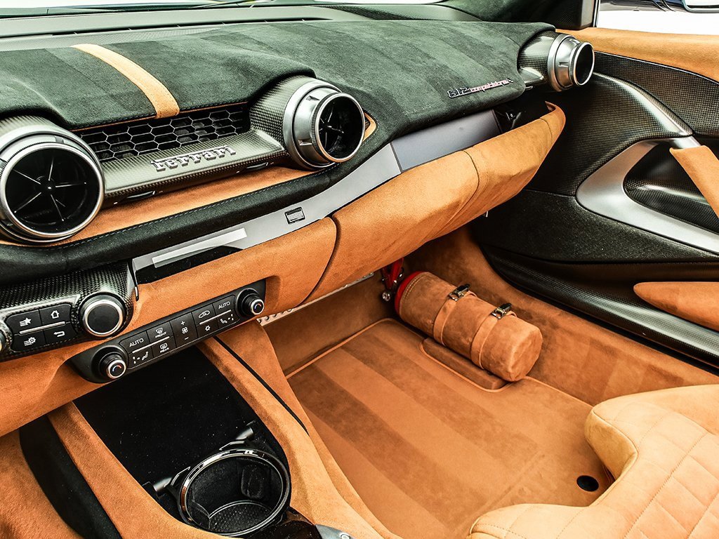 Used 2024 Ferrari 812 Competizione A image 12