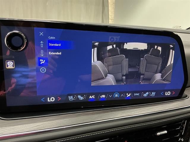 New 2026 Chevrolet Suburban Premier AWD/4WD image 15