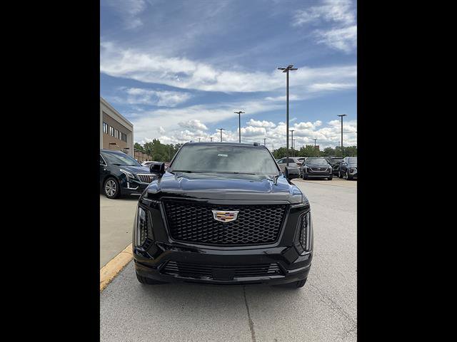 New 2026 Cadillac Escalade Platinum Sport AWD/4WD image 5