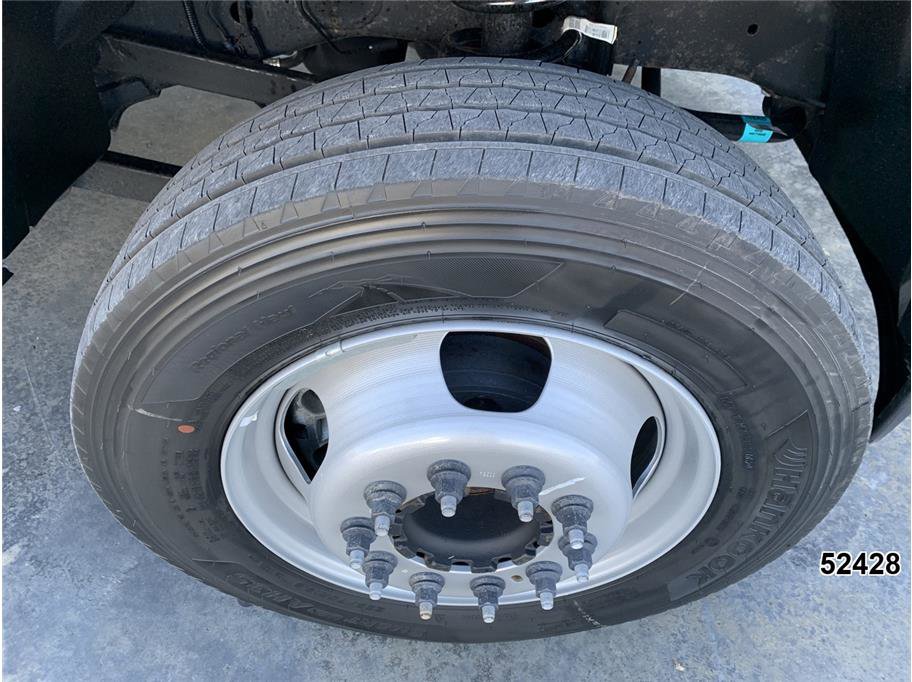 Used 2024 RAM 5500 Tradesman w/ Safety Group image 17