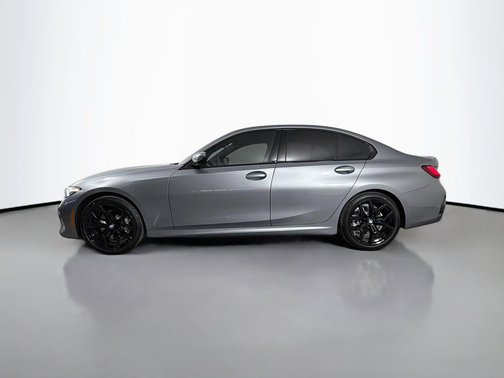 New 2026 BMW 330i xDrive Sedan w/ M Sport Package image 30