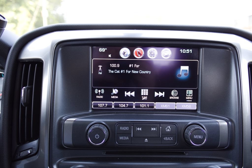 Used 2018 Chevrolet Silverado 1500 LT w/ All Star Edition AWD/4WD image 25