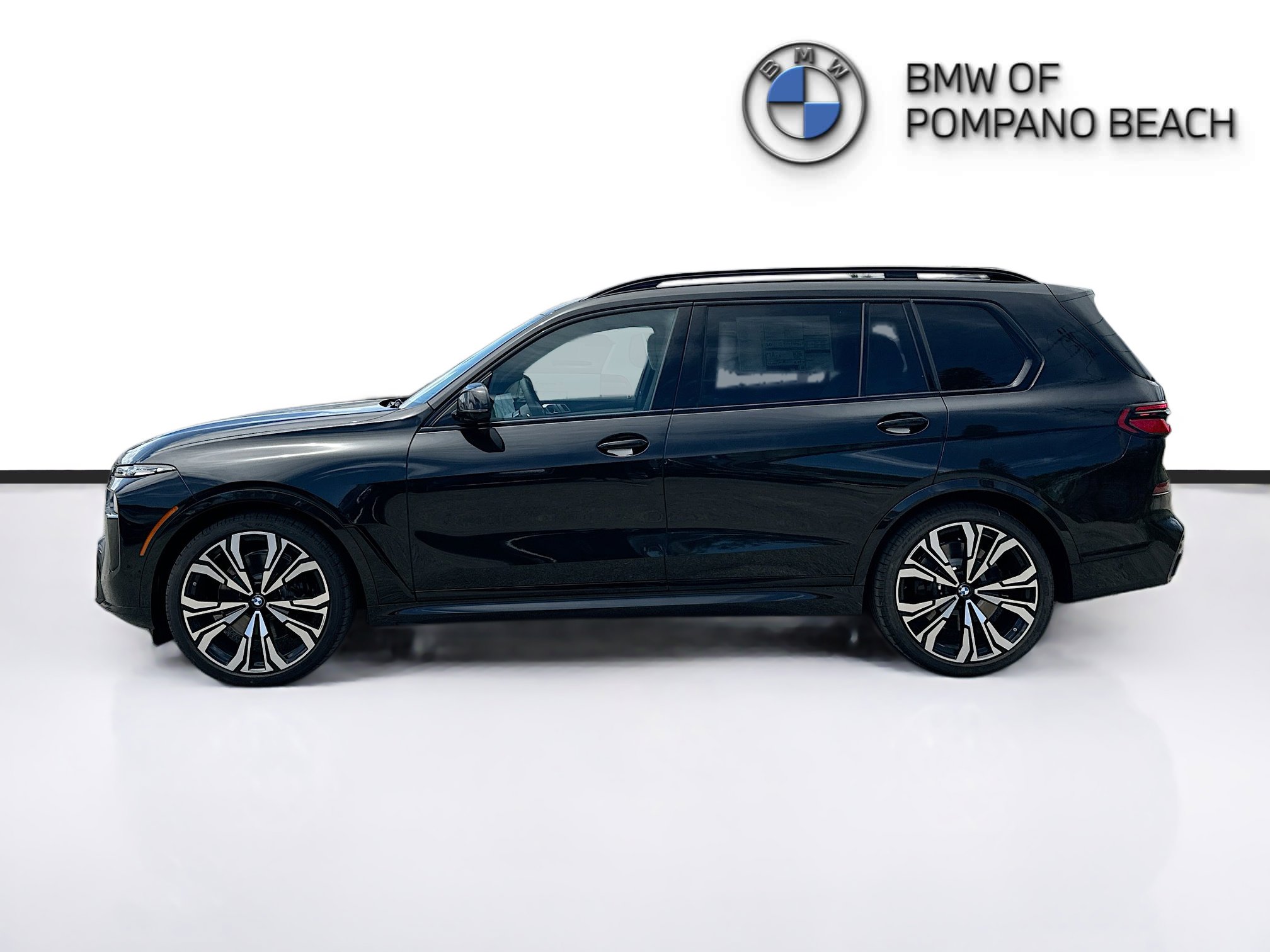 New 2026 BMW X7 M60i image 4
