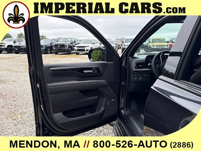 New 2026 Chevrolet Tahoe RST w/ RST Capability Package AWD/4WD image 19