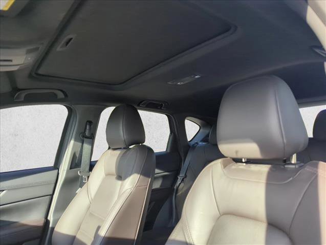 Used 2023 MAZDA CX-5 Signature image 15
