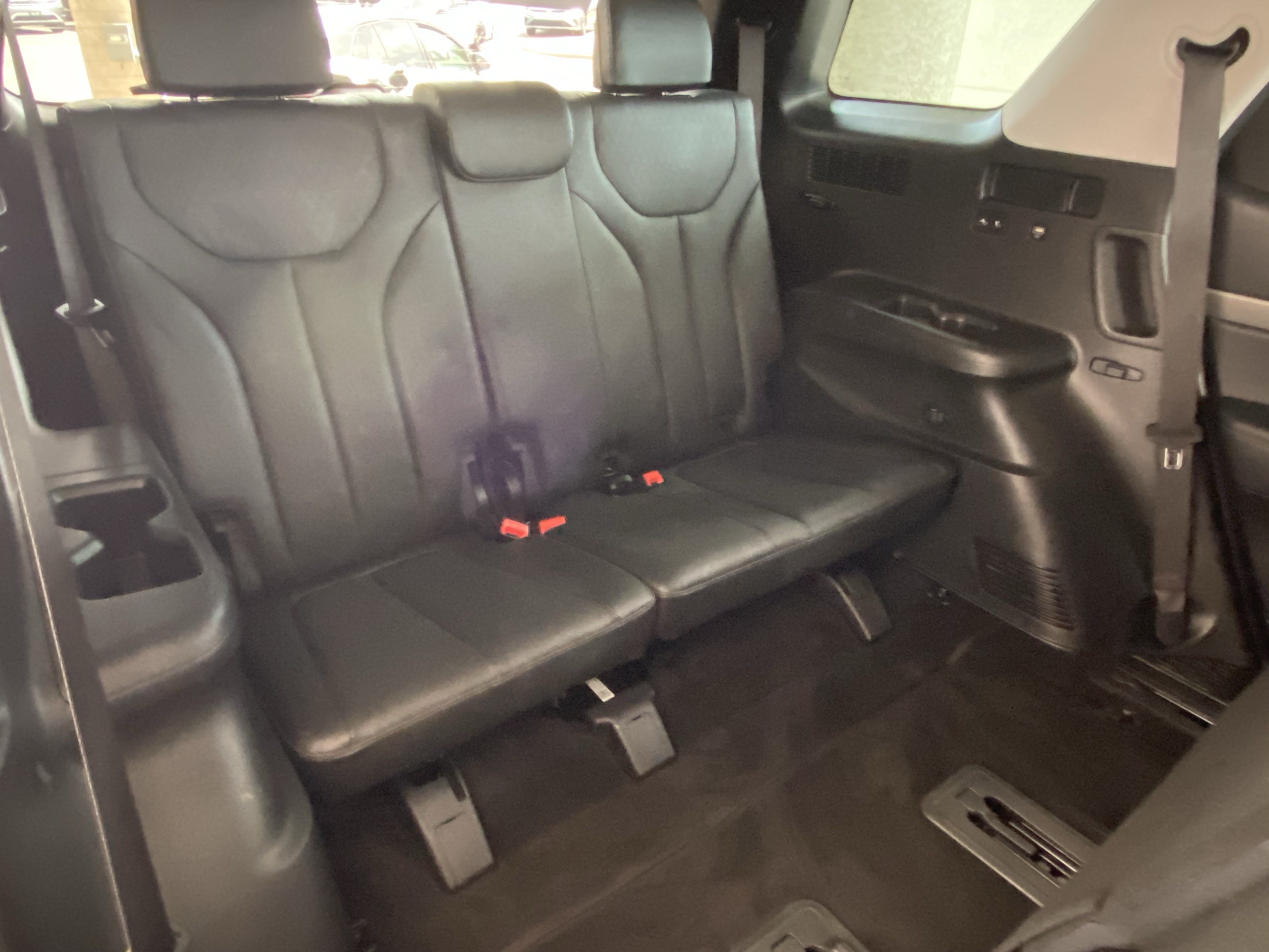 Used 2022 Hyundai Palisade SEL w/ 8P Bench Seat Package AWD/4WD image 42