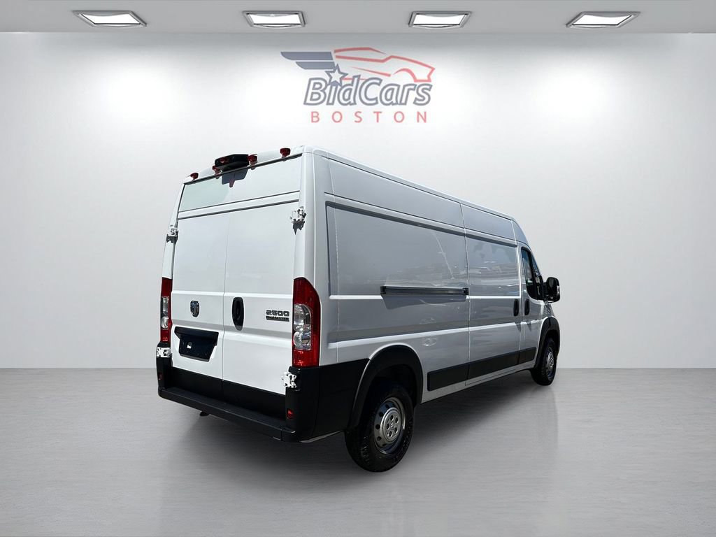 Used 2023 RAM ProMaster 2500 FWD image 4