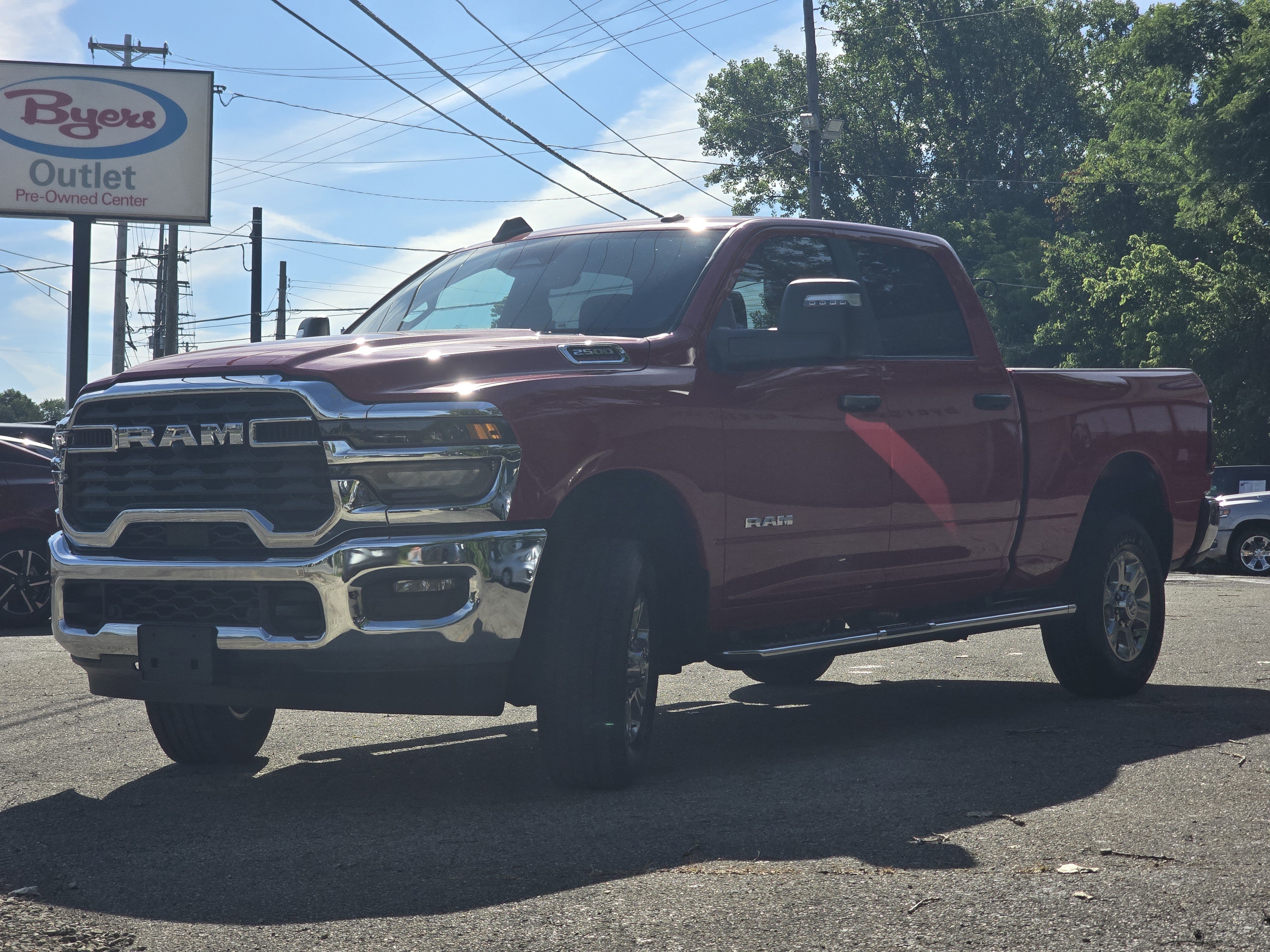 Used 2026 RAM 2500 Big Horn AWD/4WD image 3