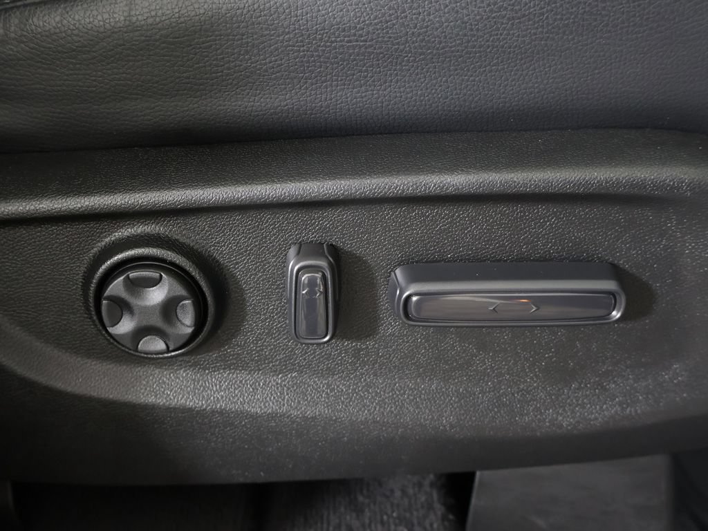 Used 2024 Honda Odyssey Touring image 38
