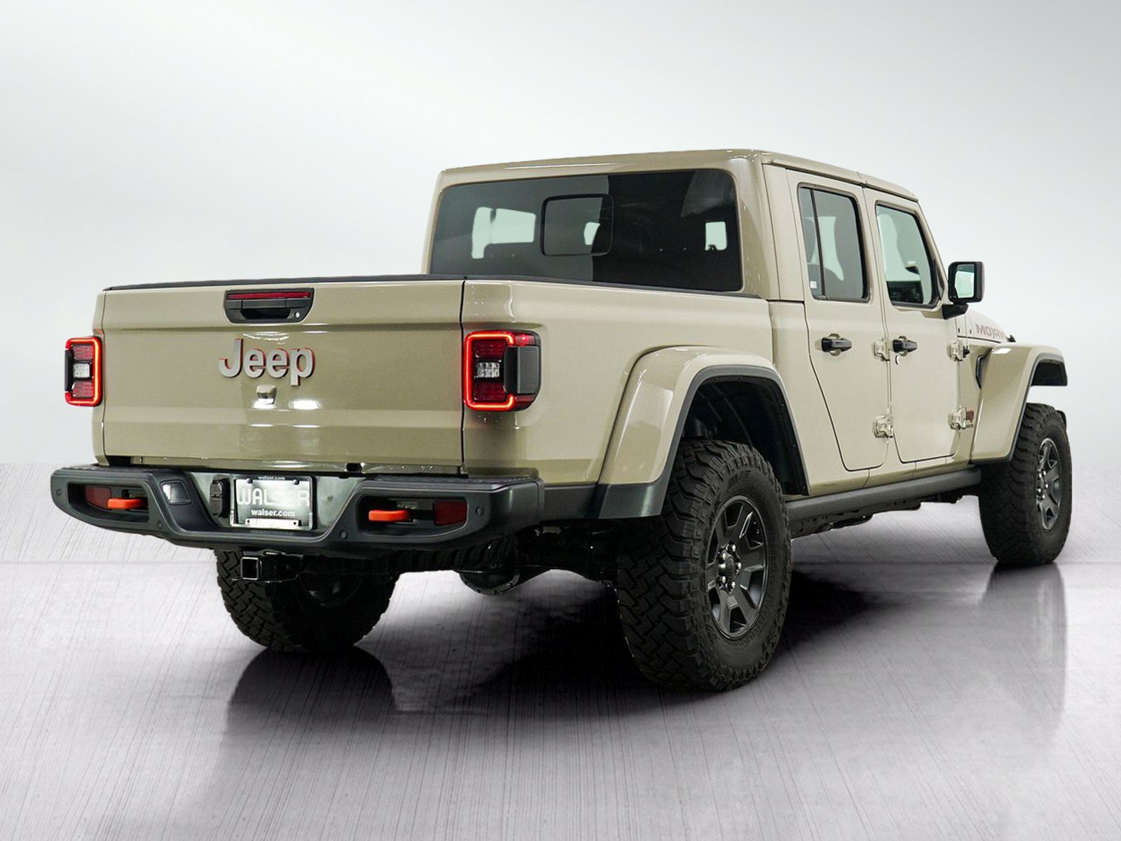 Used 2020 Jeep Gladiator Mojave AWD/4WD image 5