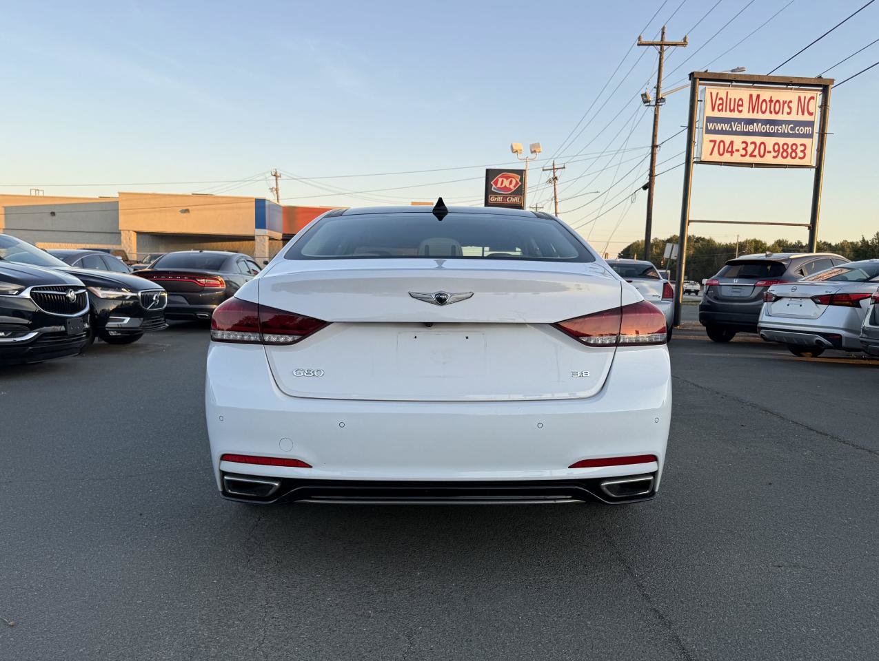 Used 2018 Genesis G80 3.8 w/ Option Group 02 RWD image 5