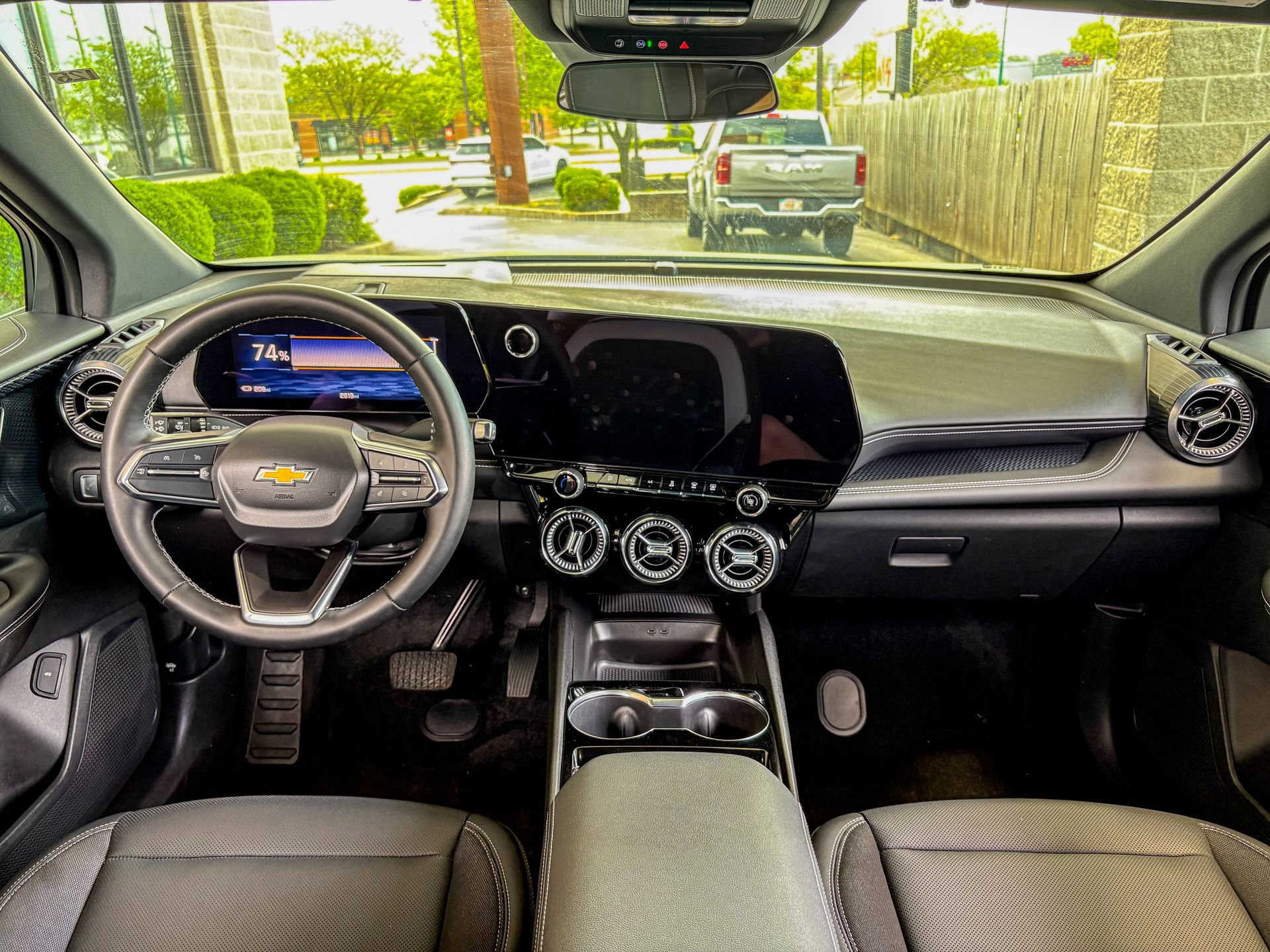 Used 2024 Chevrolet Blazer EV LT AWD/4WD image 24