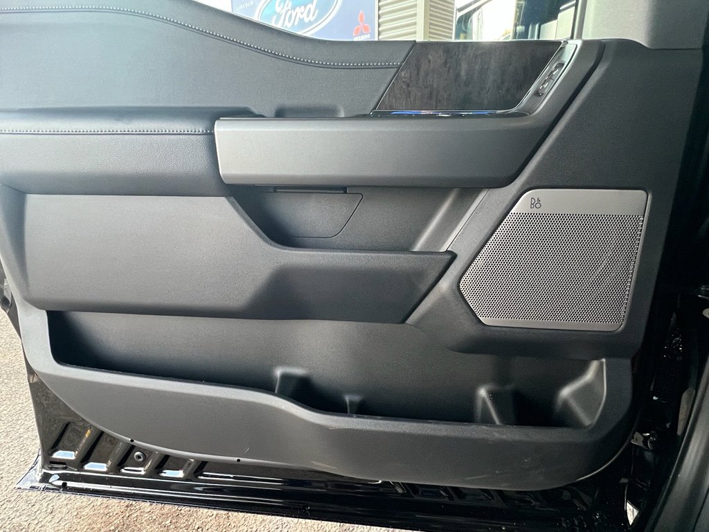 New 2026 Ford F350 Lariat w/ Lariat Ultimate Package image 18