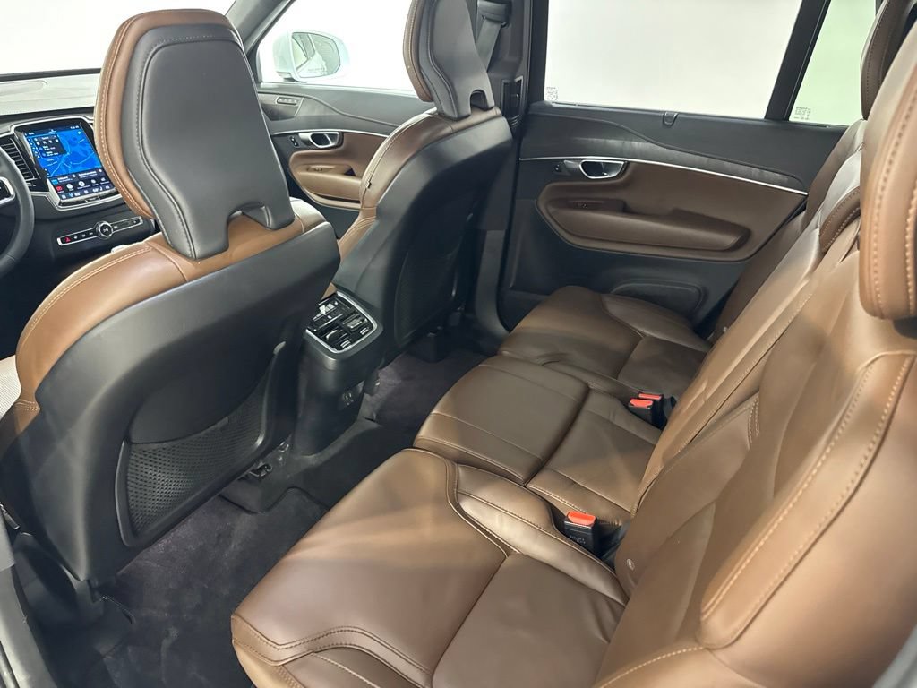 Certified 2024 Volvo XC90 B6 Ultimate w/ Protection Package Premier AWD/4WD image 21