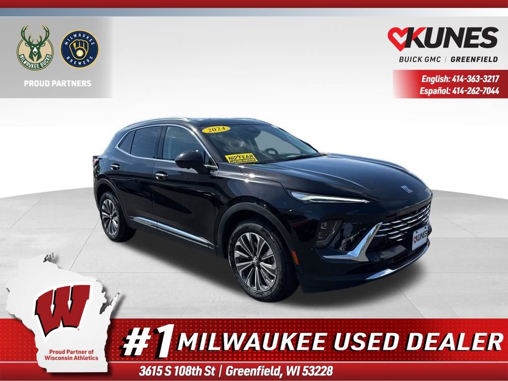Used 2024 Buick Envision Preferred AWD/4WD image 1