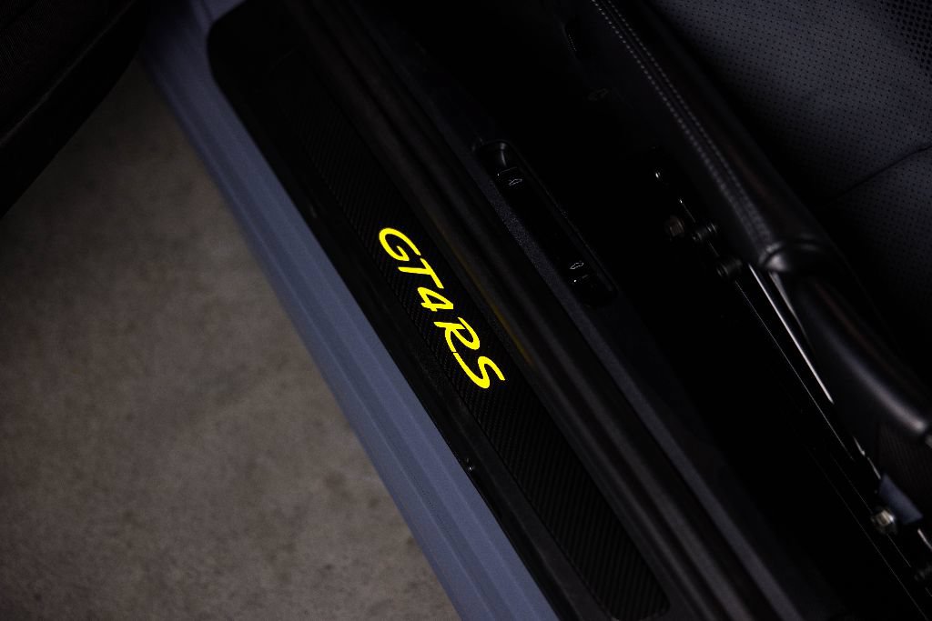 Used 2023 Porsche 718 Cayman GT4 RS RWD image 11