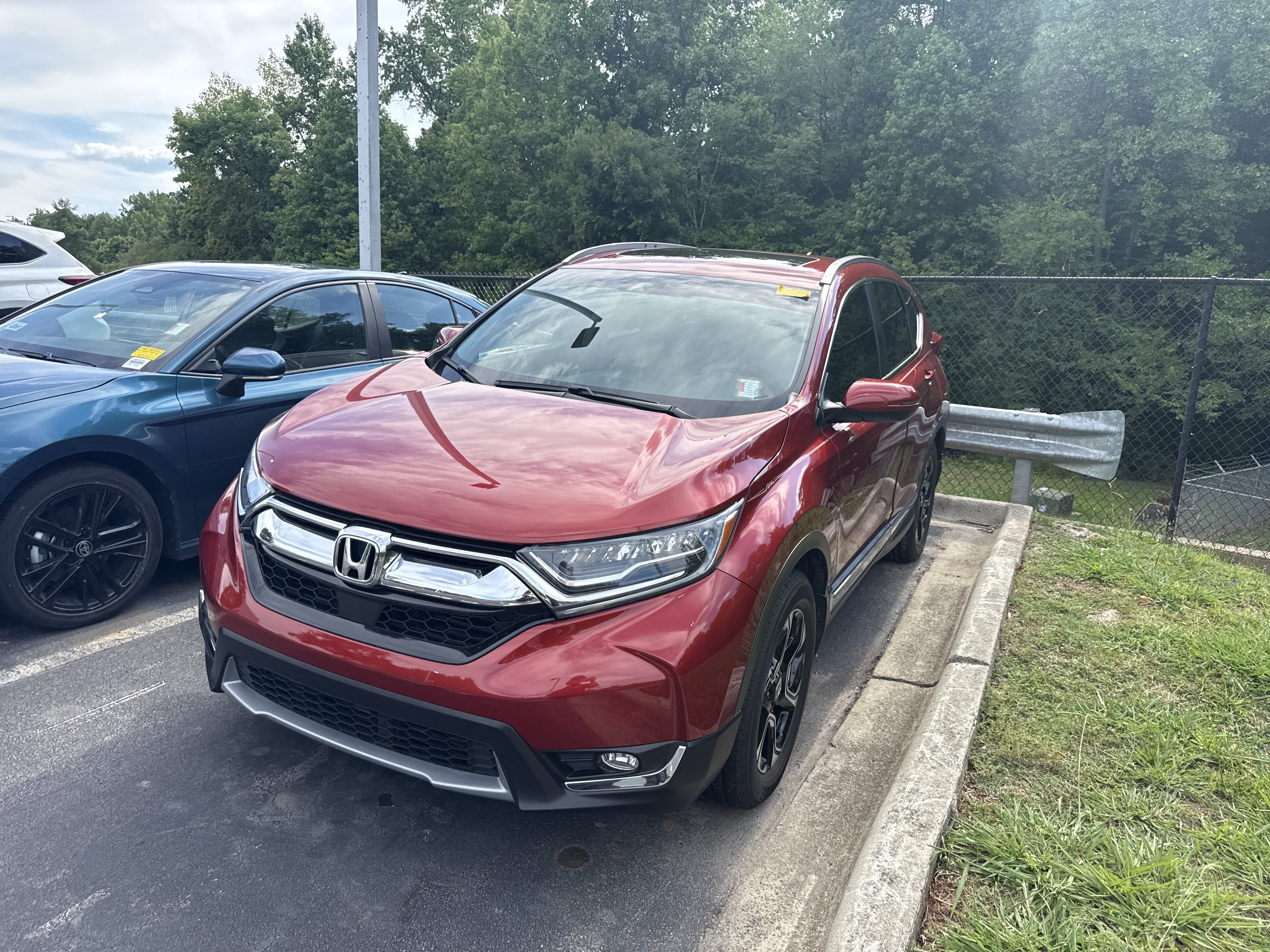Used 2019 Honda CR-V Touring image 37