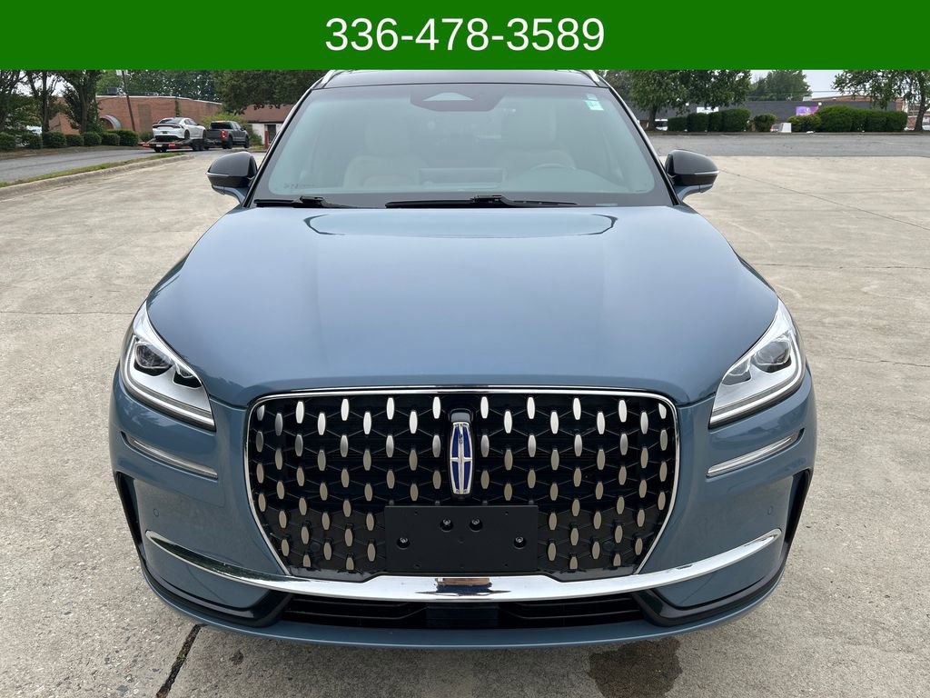 Used 2023 Lincoln Corsair Grand Touring w/ Equipment Group 301A AWD/4WD image 8