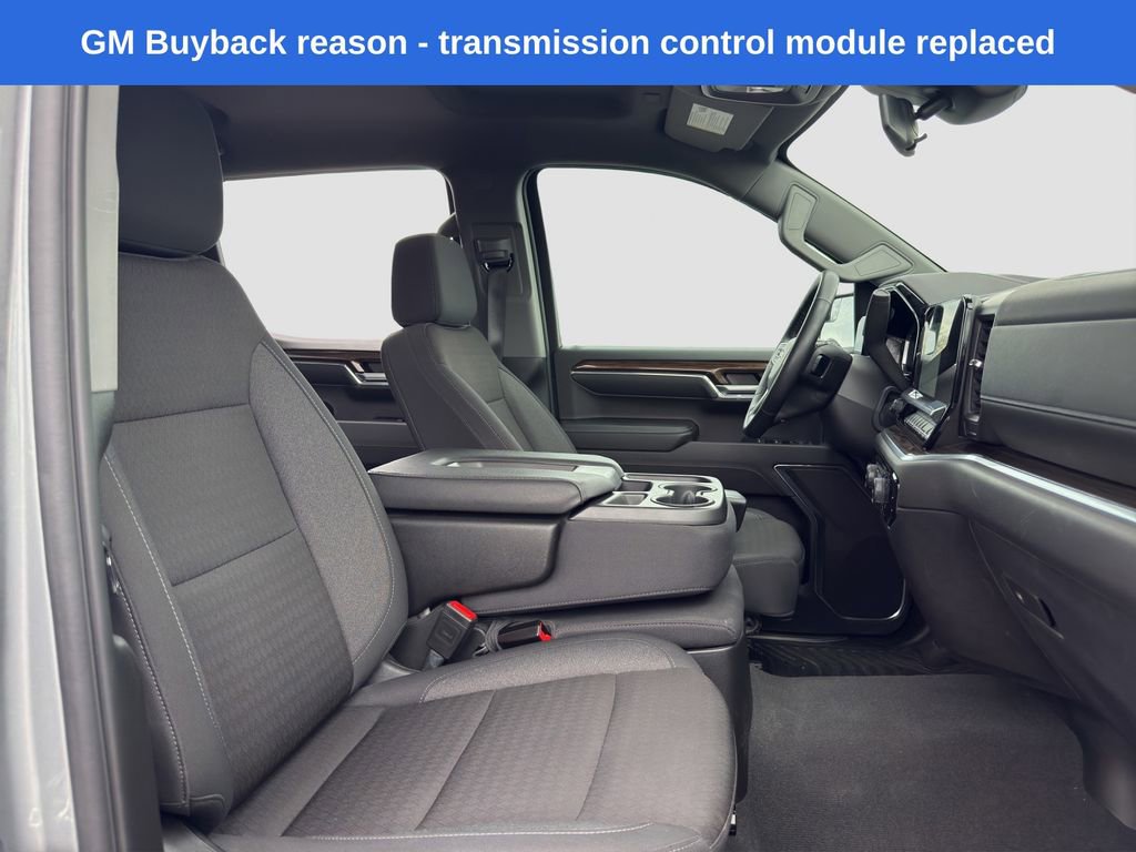 Used 2024 Chevrolet Silverado 1500 LT AWD/4WD image 17