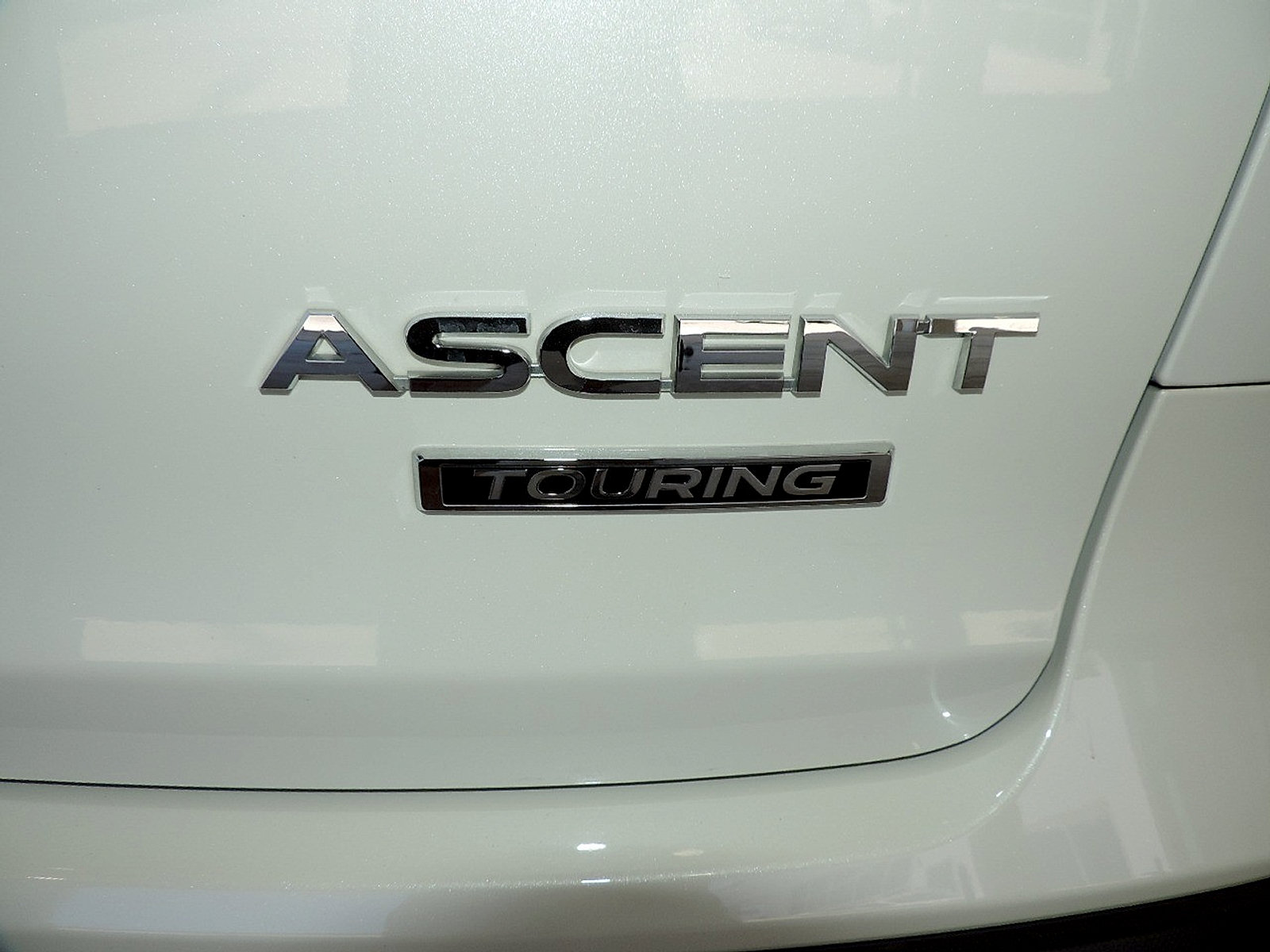 Certified 2024 Subaru Ascent Touring AWD/4WD image 20