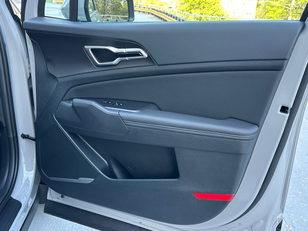 New 2026 Kia Sportage EX image 14
